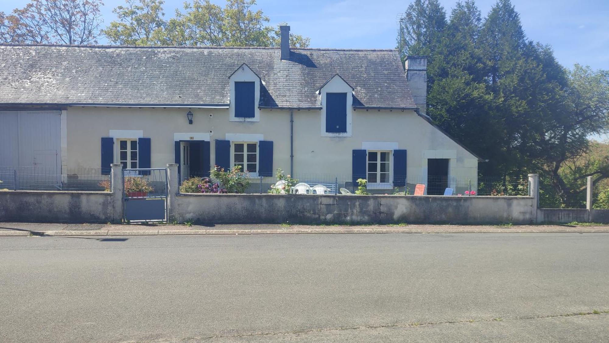 Maison Plain Pied, 2 Chambres, Longere Typique , Fraiche, Dans Bourg Avec Tous Commerces Luçay-le-Mâle Exterior foto