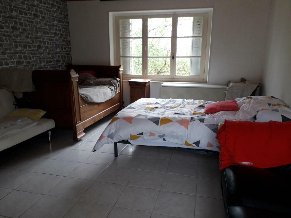 Maison Plain Pied, 2 Chambres, Longere Typique , Fraiche, Dans Bourg Avec Tous Commerces Luçay-le-Mâle Exterior foto
